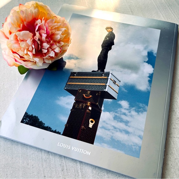 LOUIS VUITTON Ltd. Ed. Collection items Set (authentic) - Picture 3 of 9